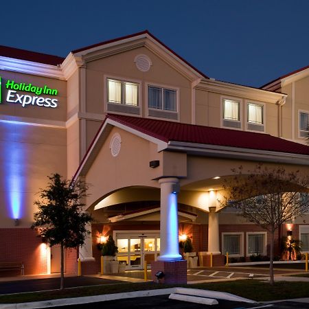 Holiday Inn Express Venice By Ihg Exterior photo