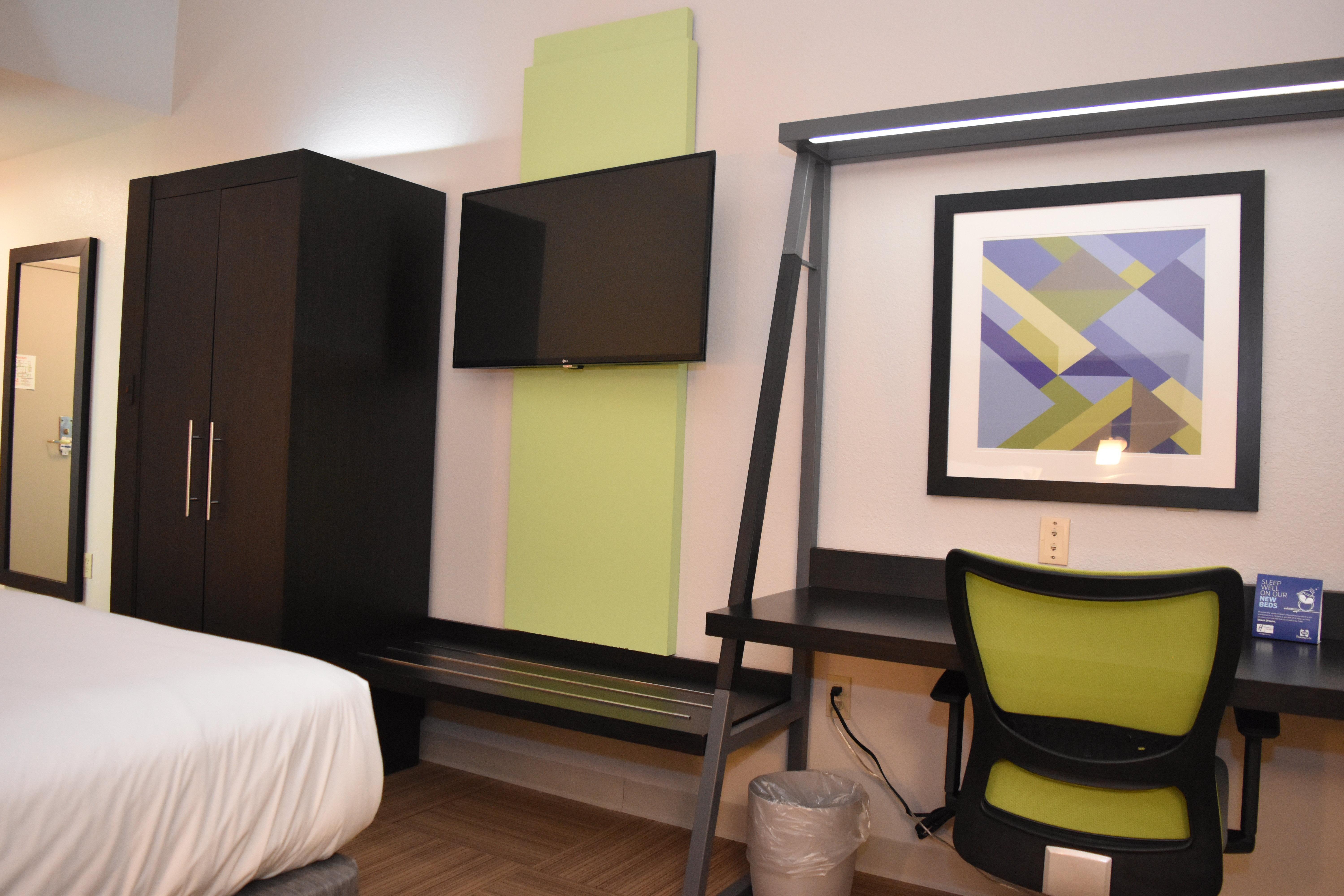 Holiday Inn Express Venice By Ihg Exterior photo