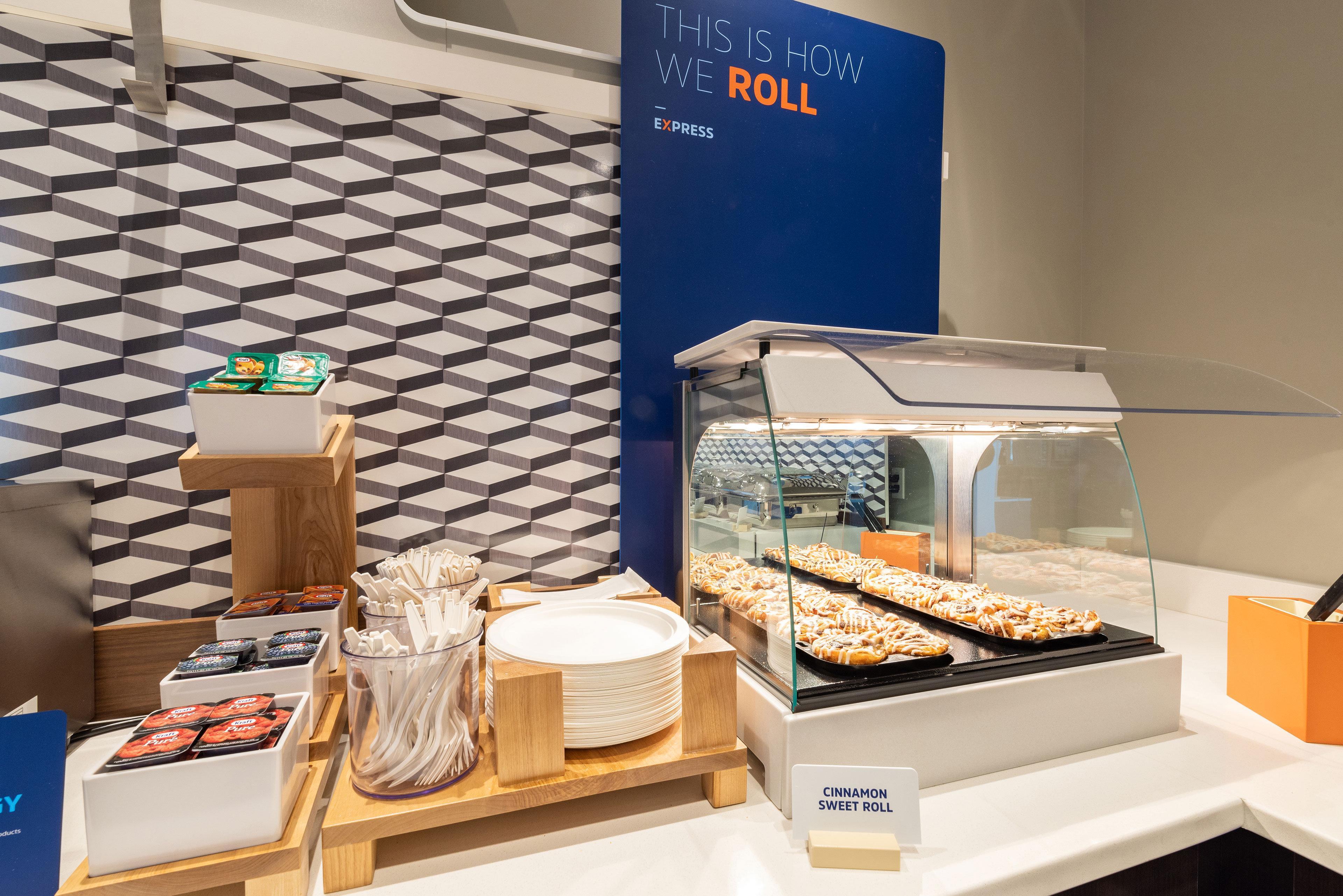 Holiday Inn Express Venice By Ihg Exterior photo