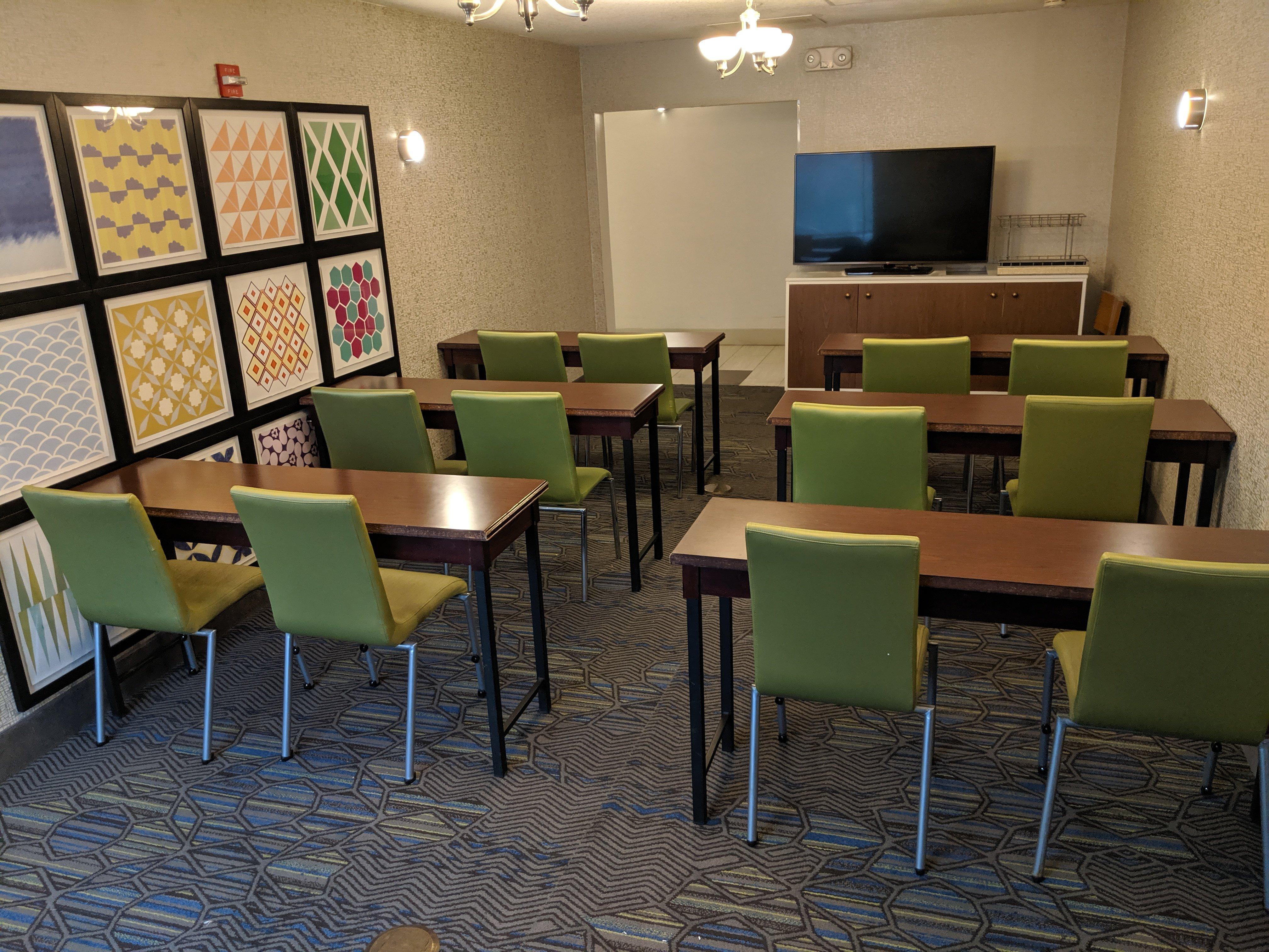 Holiday Inn Express Venice By Ihg Exterior photo