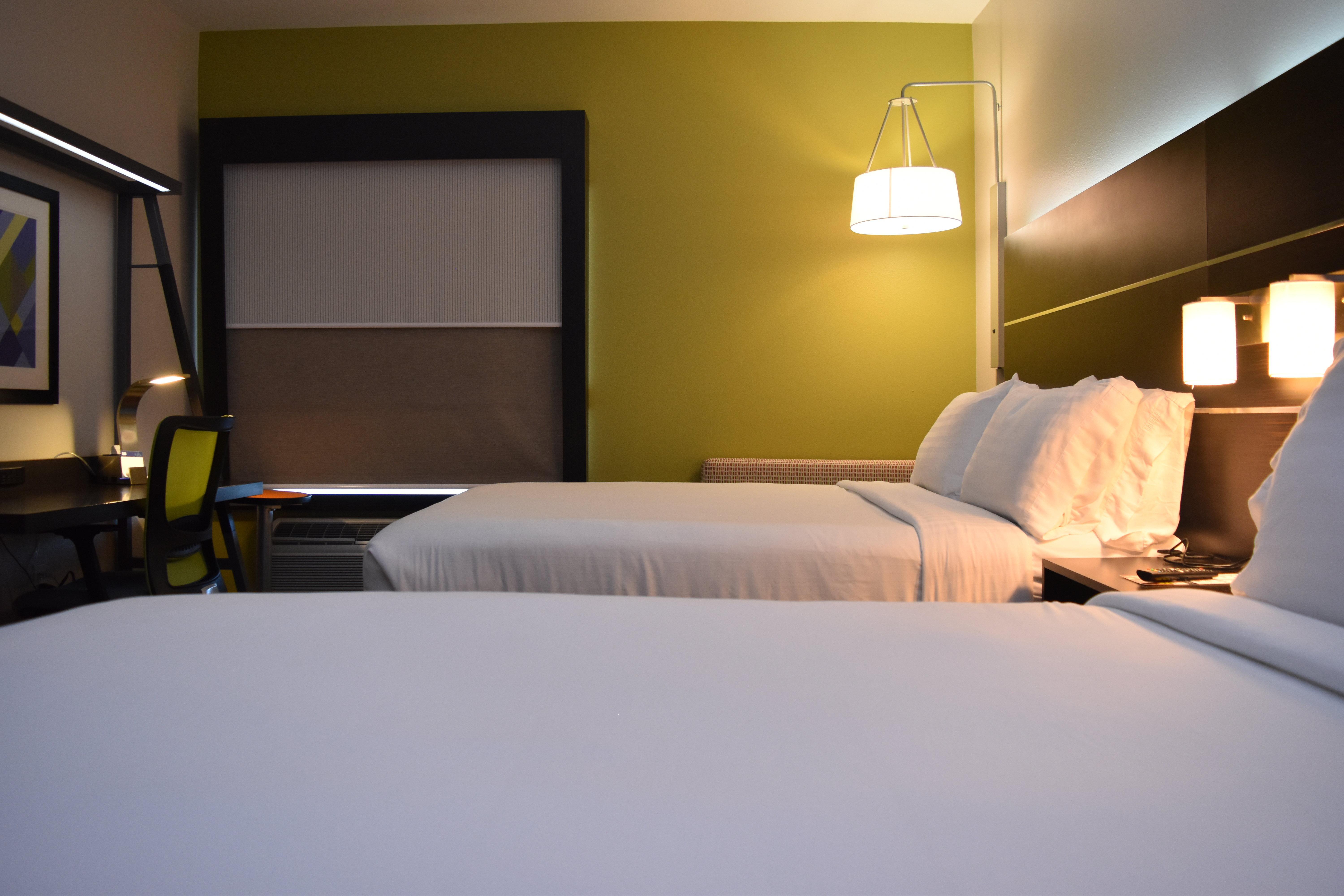Holiday Inn Express Venice By Ihg Exterior photo