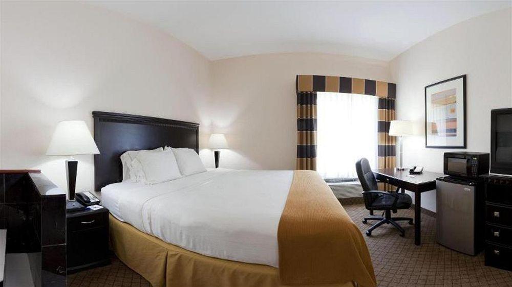 Holiday Inn Express Venice By Ihg Exterior photo